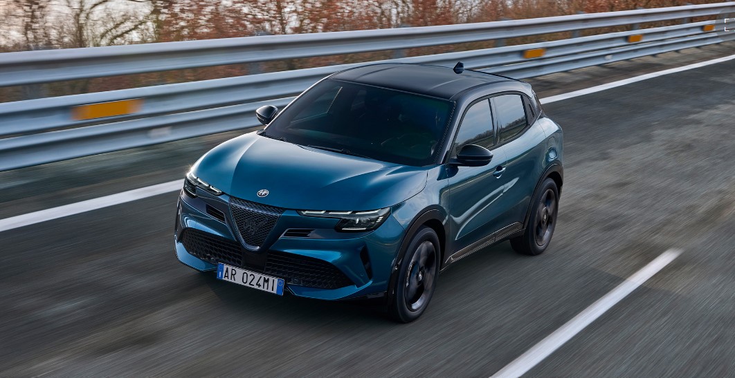 Nowa Alfa Romeo Junior od 890 zł netto/miesięczne
