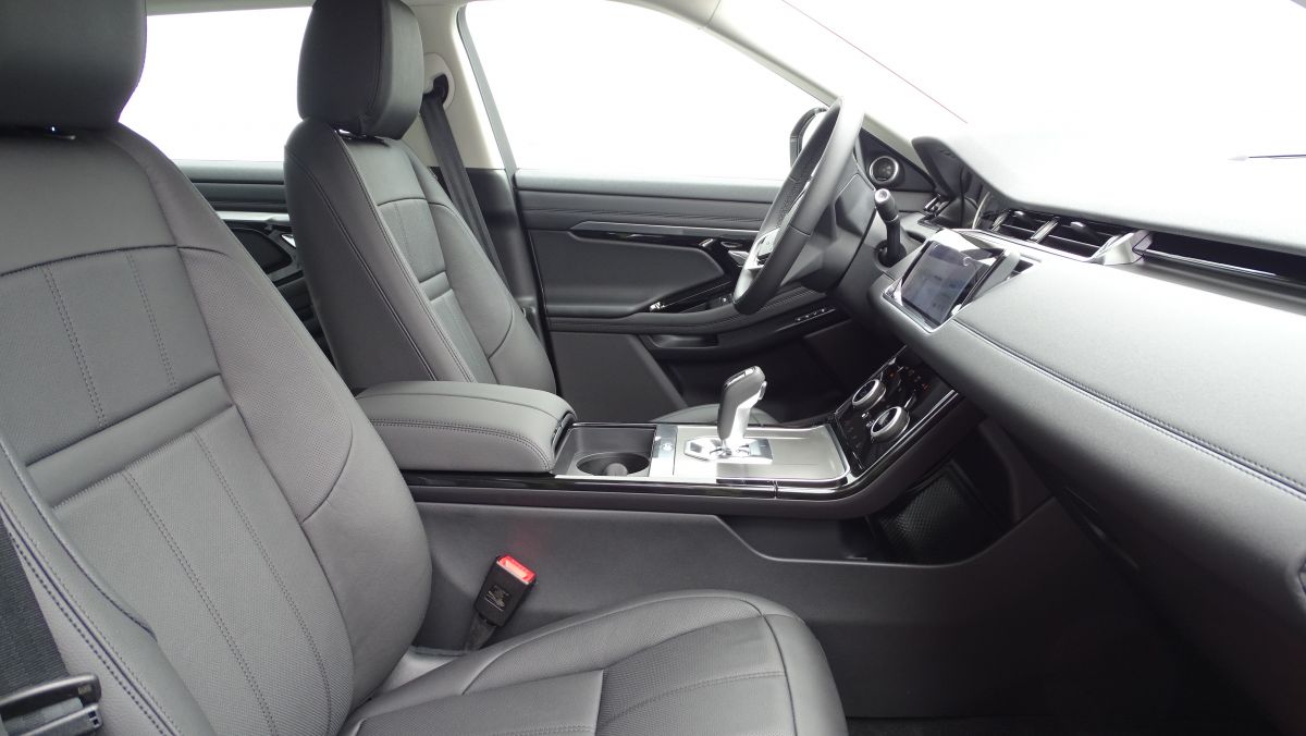 Land Rover Range Rover Evoque  - MY23 2.0 200 PS AWD Auto SE interior 7 
