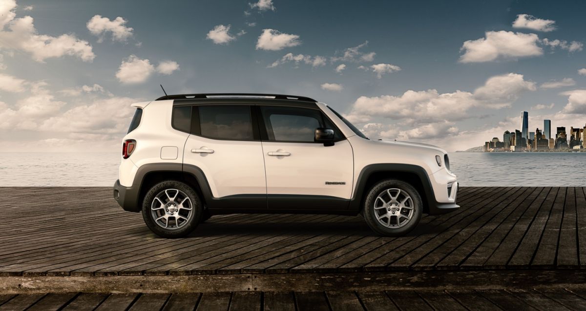 Jeep Renegade  - LIMITED exterior 2