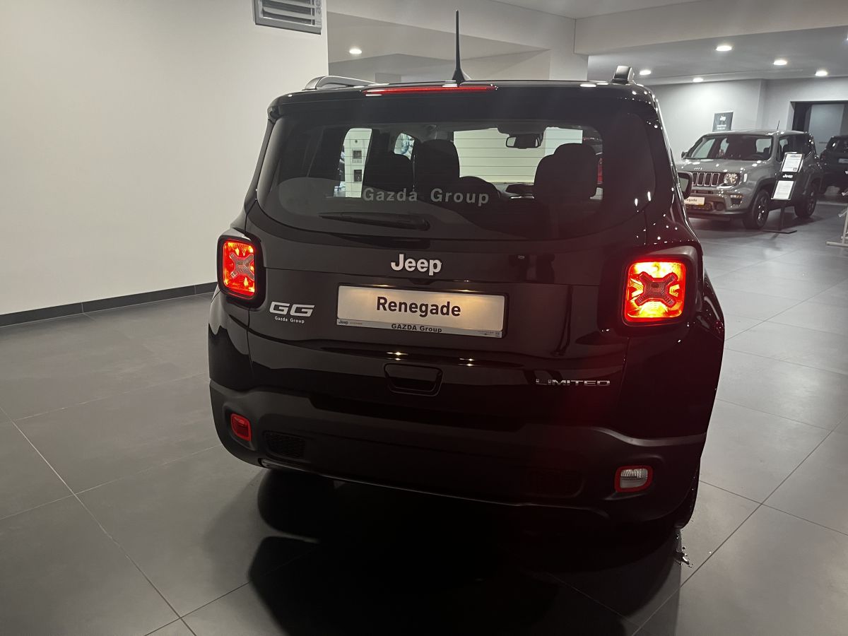 Jeep Renegade  - LIMITED exterior 3