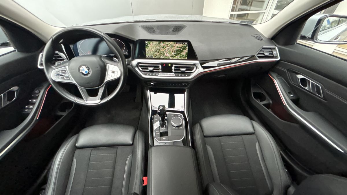 BMW seria 3  - 320d xdrive Sport Line Shadow-Line interior 14 